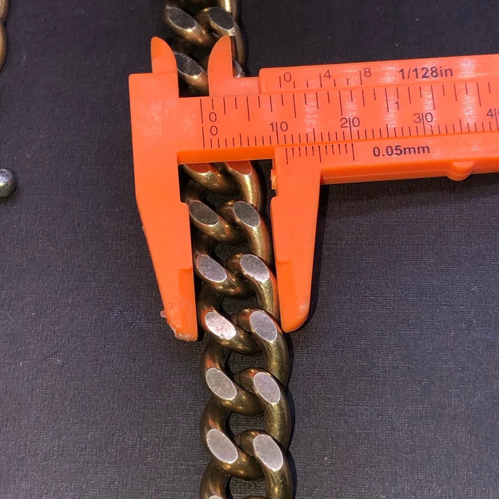 ♥️♥️♥️Vintage 333 8K Yellow Gold Filled Chunky Curb Chain Necklace 24” length - Picture 7 of 13